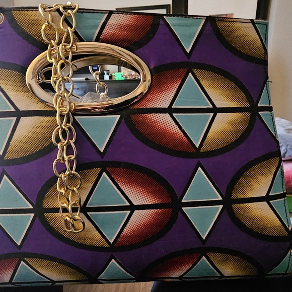 Multi-color Handbag - Picture 4 of 4